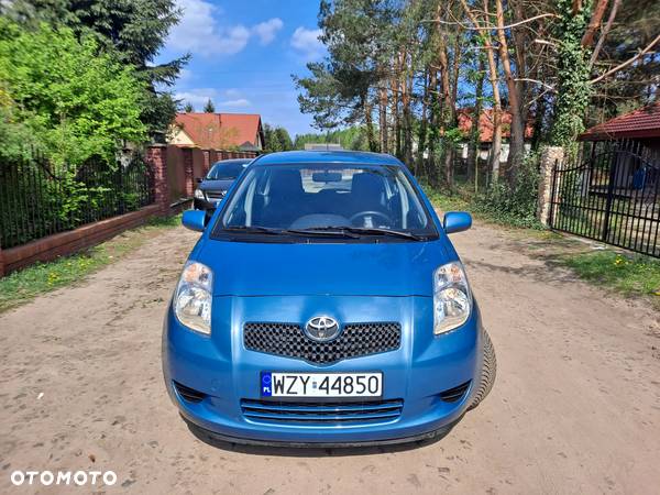 Toyota Yaris 1.3 VVT-i Sol - 21