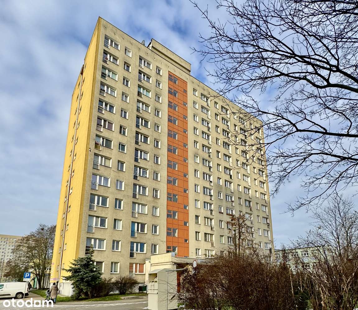 Kawalerka 27 m² | Os. Przyjaźni 9 | Do kapitalnego remontu | Wolna-0