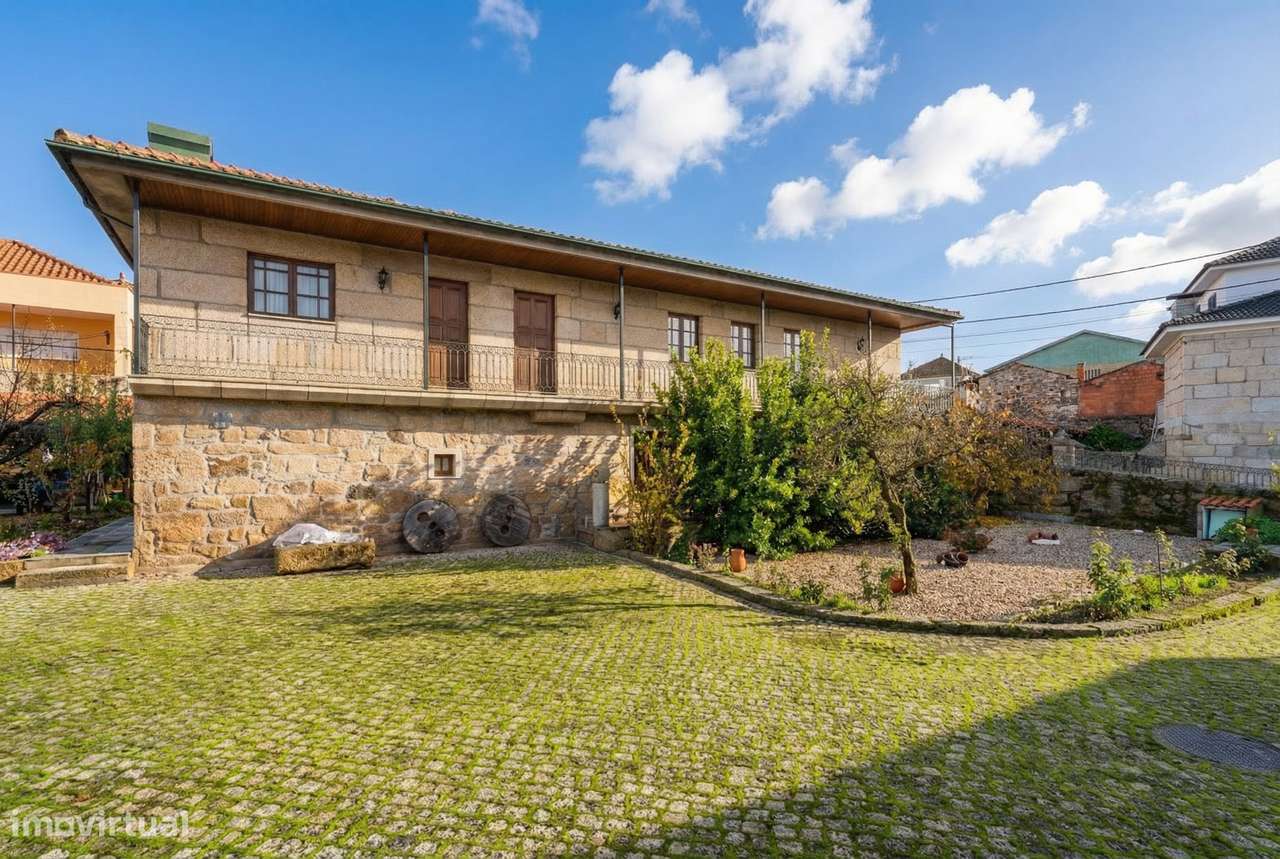 Moradia T5 em pedra em Vila Verde da Raia - Chaves - Grande imagem: 5/51