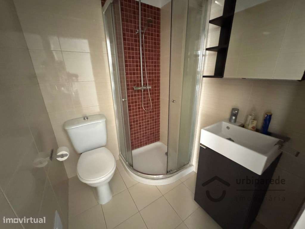 Apartamento T3 no Restelo c/ vista Rio.-13