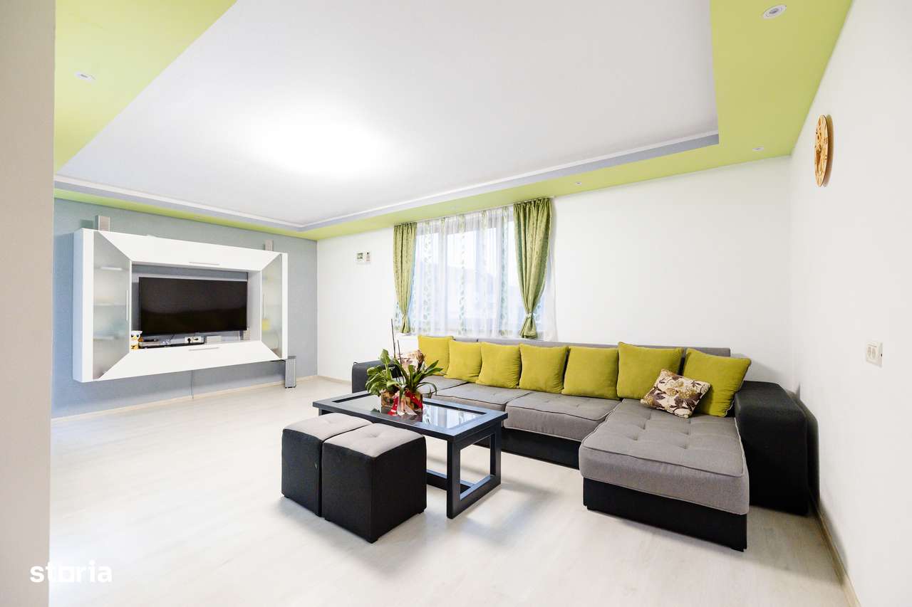 Casă de vânzare, 2009 - zona Confectii-0