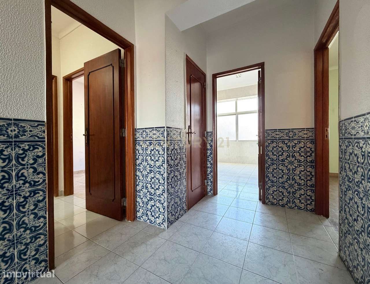 T3  mais Garagem ,na Avenida dos combatentes em Setúbal - Grande imagem: 5/32