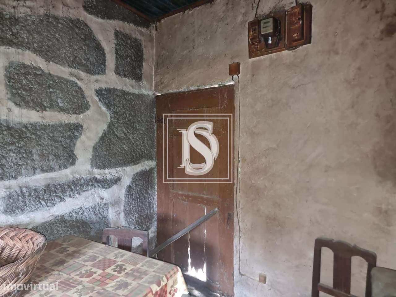 Moradia Isolada T2 em UDF de Ventosa e Cova-16