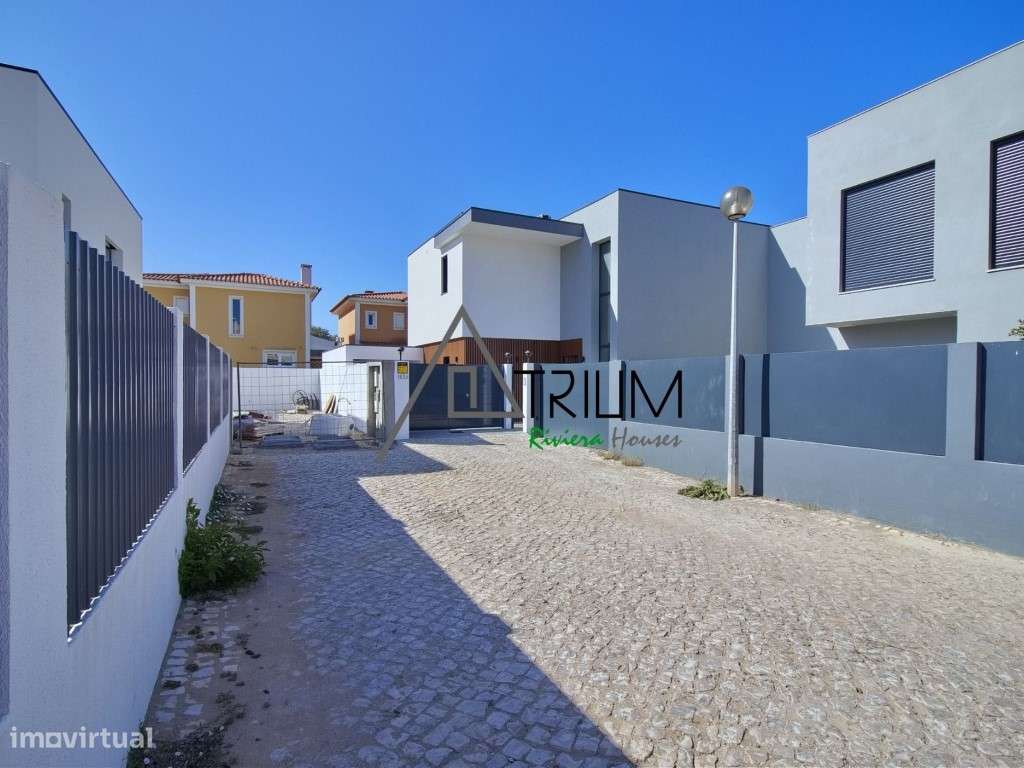 Moradia Contemporânea de Luxo com Piscina Aquecida, Jardim e Cave M...-49