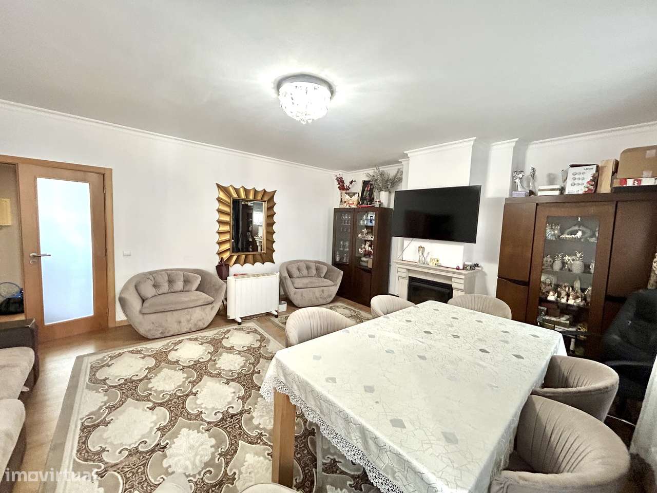 Excelente apartamento T3, com 150 m2 de área bruta! - Grande imagem: 4/40