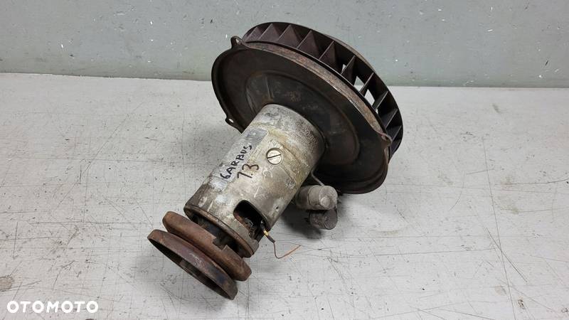 Prądnica Alternator Bosch 6V Volkswagen Garbus 1.3 111903021H - 3