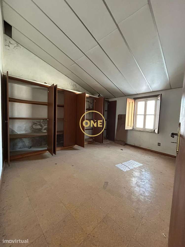 Excelente Moradia T5 em Salvaterra de Magos-41