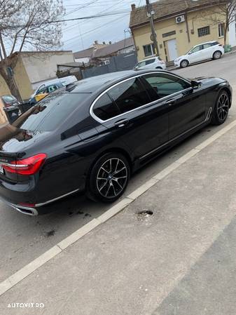 BMW Seria 7 730d - 10