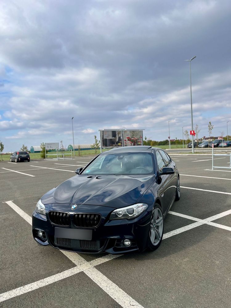 BMW 5 Series F10/F11/F07 [2010 - 2017] 530d Sport-Aut. 2014