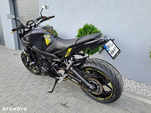 Yamaha MT - 14