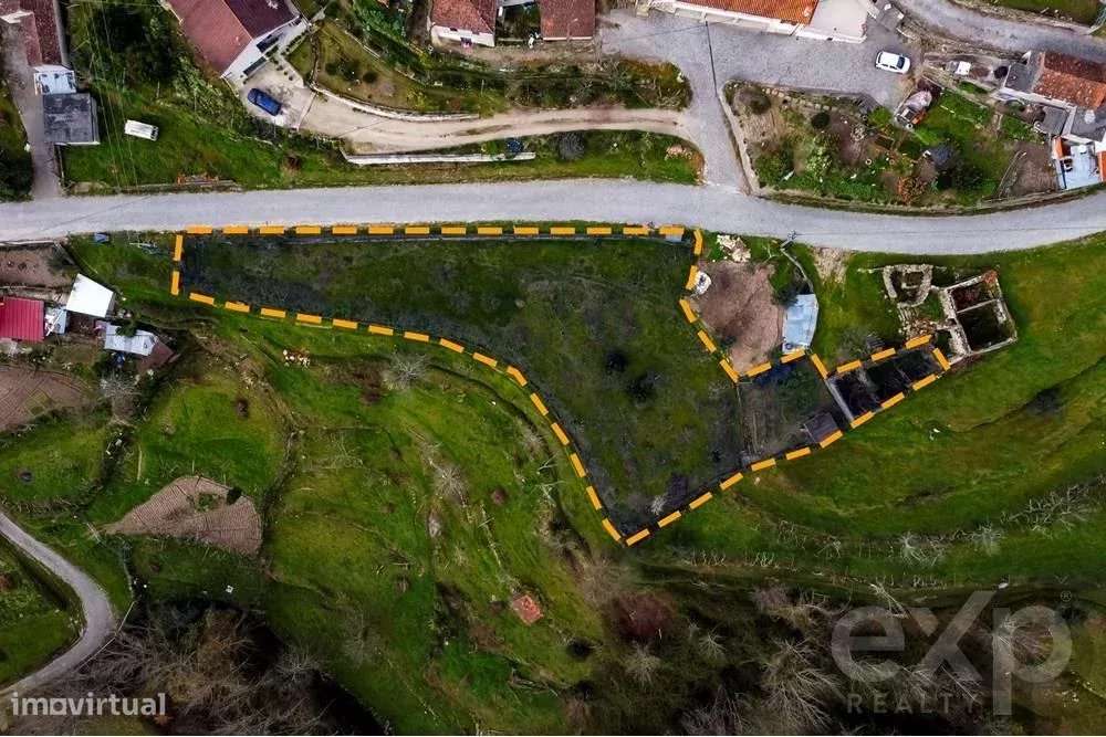 MORADIA T2 | VISTAS SOBRE SOBRE O VALE DO DOURO - Grande imagem: 4/24