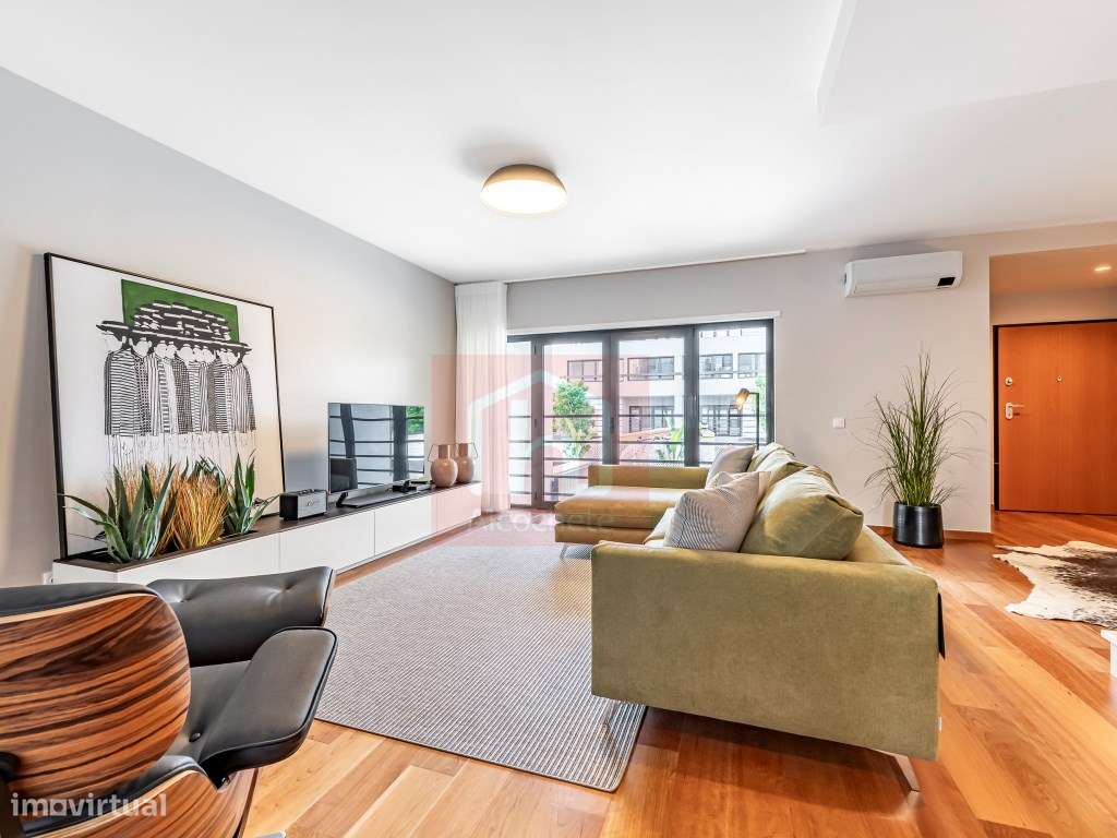 Moradia T4 geminada + Rooftoop em Alcochete - Grande imagem: 2/55