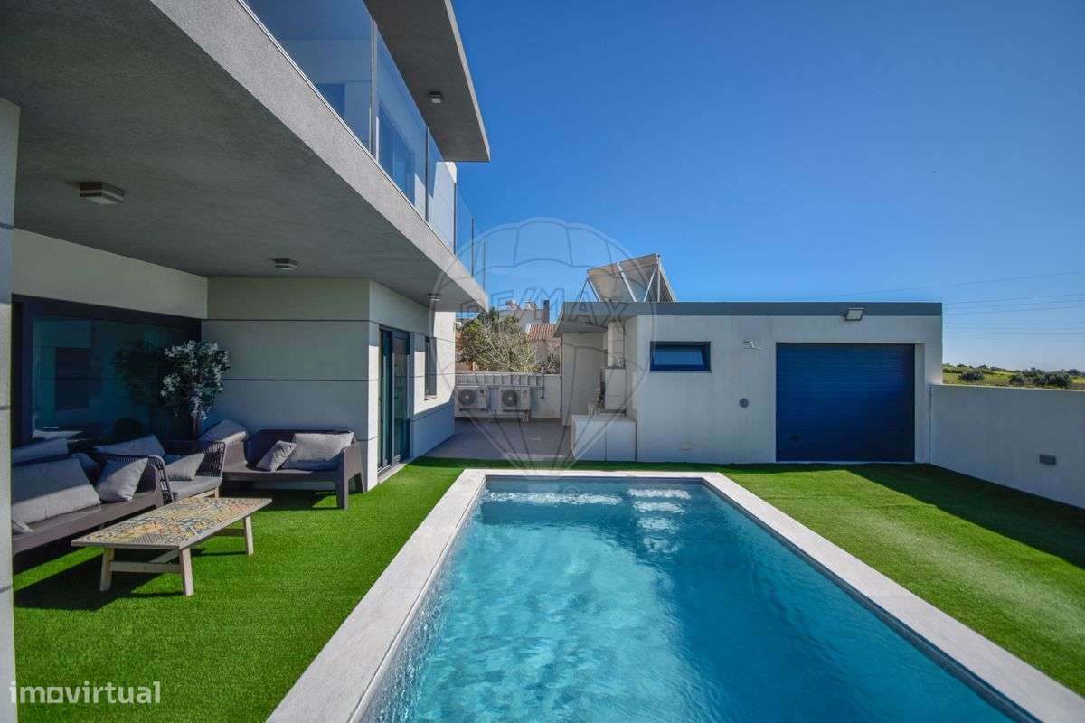 Moradia T5 para venda-45