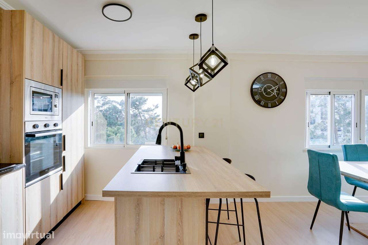 Apartamento T2 remodelado na Rinchoa-11