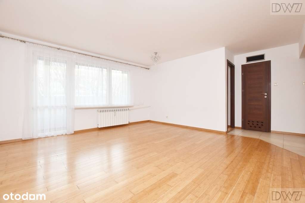 3 pok,oddzielna kuchnia,balkon,ul.Dobrego Pasterza-2