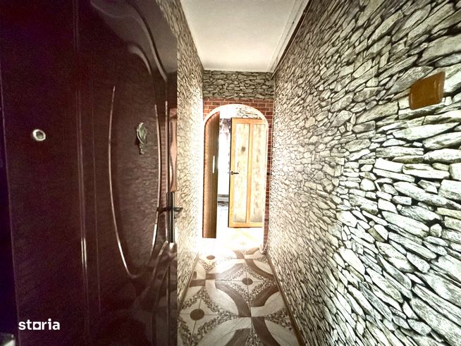 Apartament 3 camere confort 2 Micro 21 preț 55.000 euro  neg-0