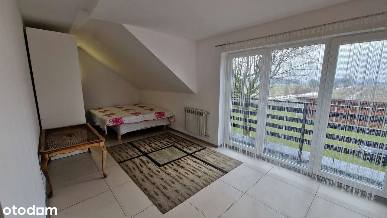 Sprzedam wyremontowany dom w otoczeniu drzew dębowych-11