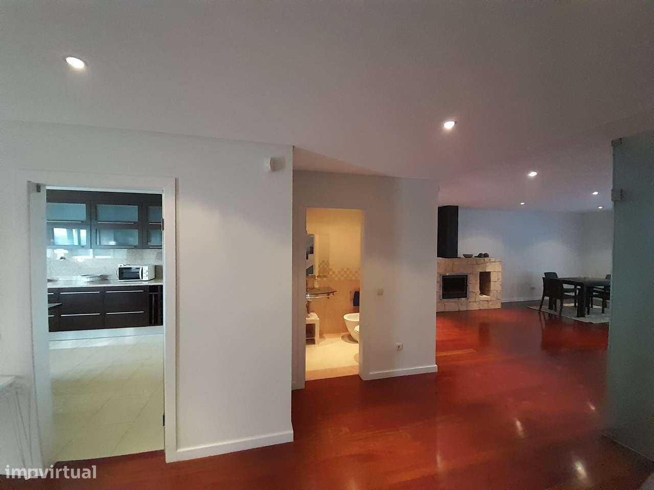 Moradia T4 - Grande imagem: 5/14