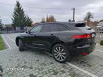 Jaguar F-Pace - 9