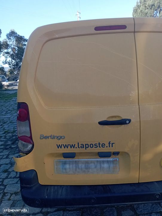 Peça - Porta Tras Esquerda Citroen Berlingo 2018