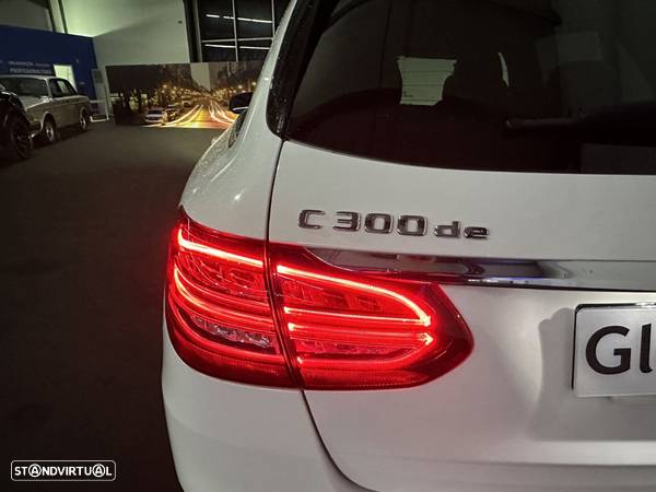 Mercedes-Benz C 300 de AMG Line - 39