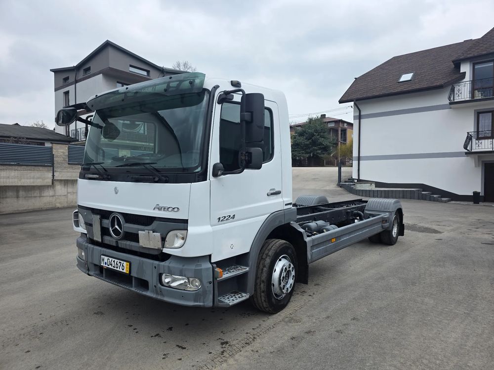 Mercedes-Benz Atego 2013