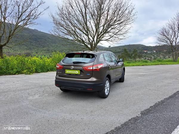 Nissan Qashqai 1.5 dCi Acenta Connect - 27