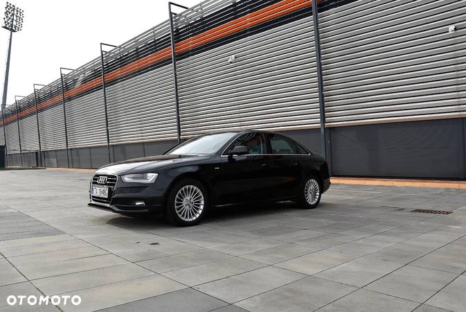 Audi A4 2.0 TDI Design S tronic - 9