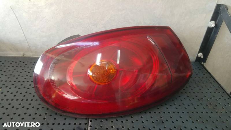 Stop tripla lampa dreapta fiat bravo 2 198 51757542 - 1