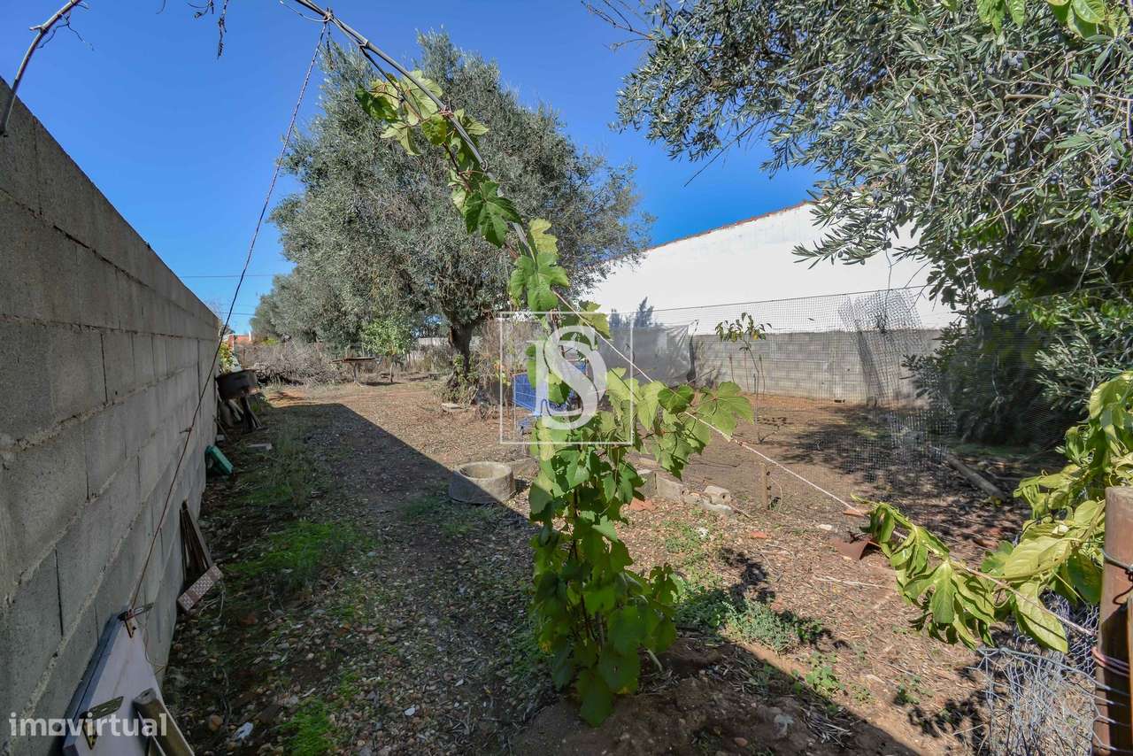 Moradia T2 em Alferrarede – Abrantes-21