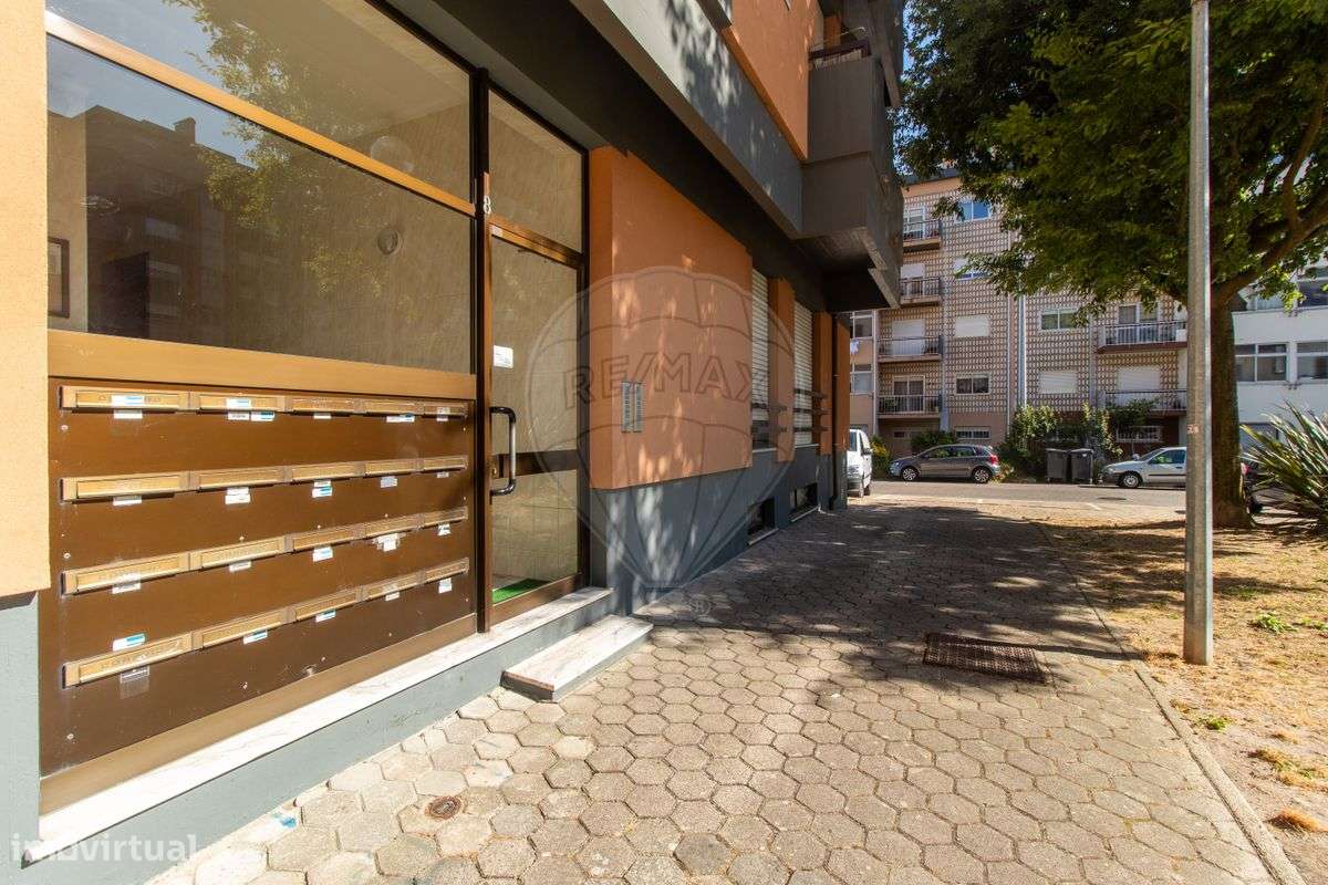 Apartamento T2 - Esgueira-25