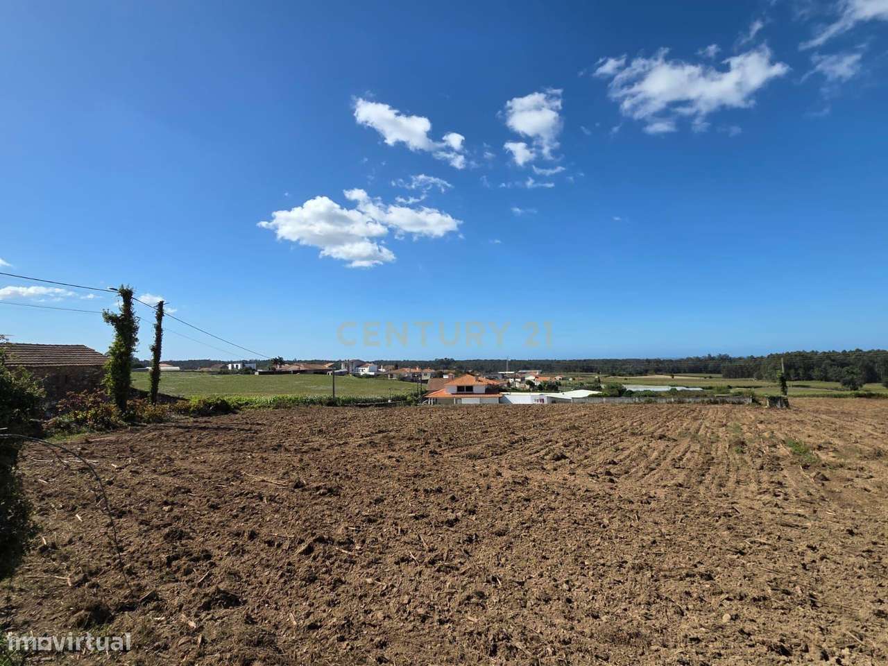 Lote de Terreno com 330.55m2 para Construção de Moradia Terrea – Rés-d - Grande imagem: 5/17