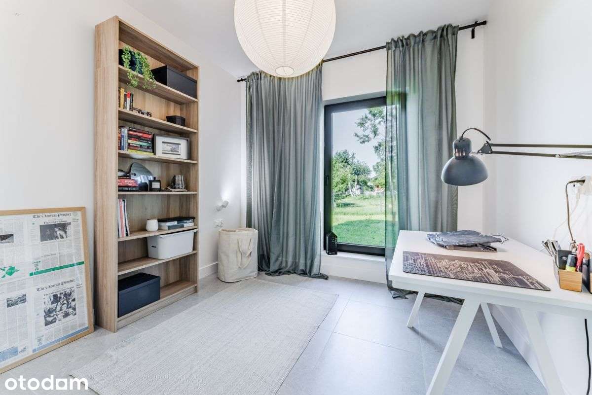 Nowoczesny dom z antresolą w otoczeniu lasu-5