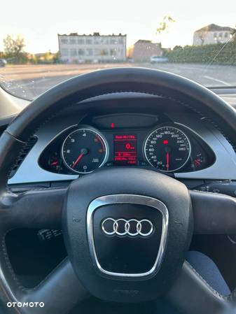 Audi A4 2.0 TDI - 5