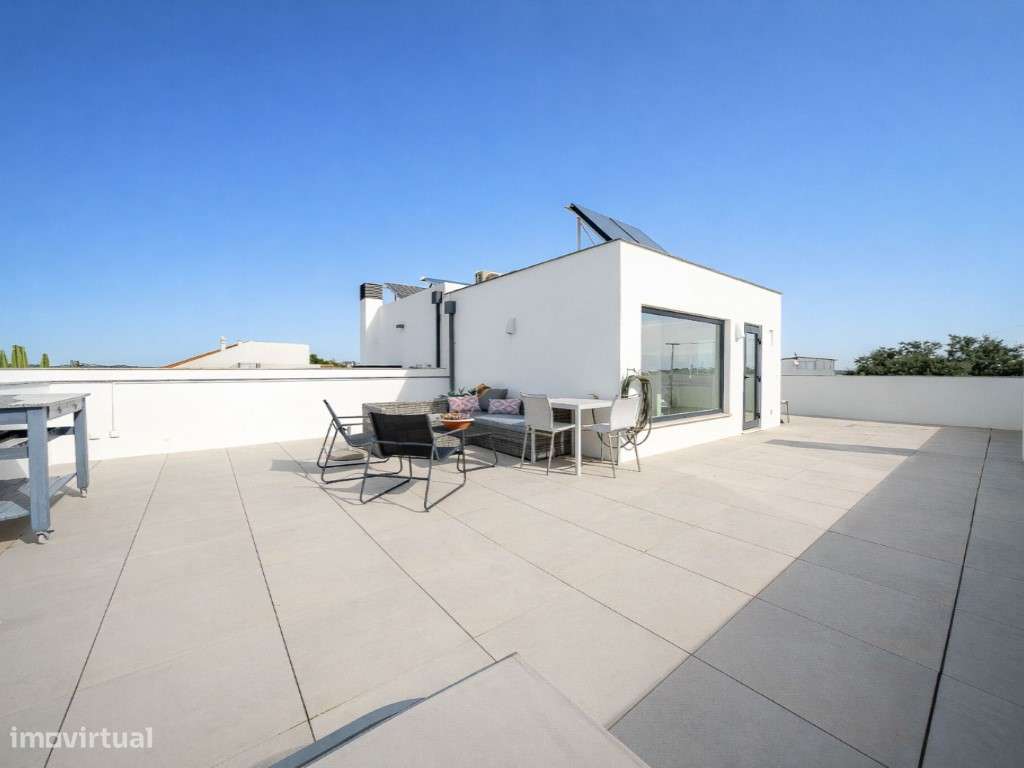 Moradia de Luxo T2+2 | Turquesa Residence-41