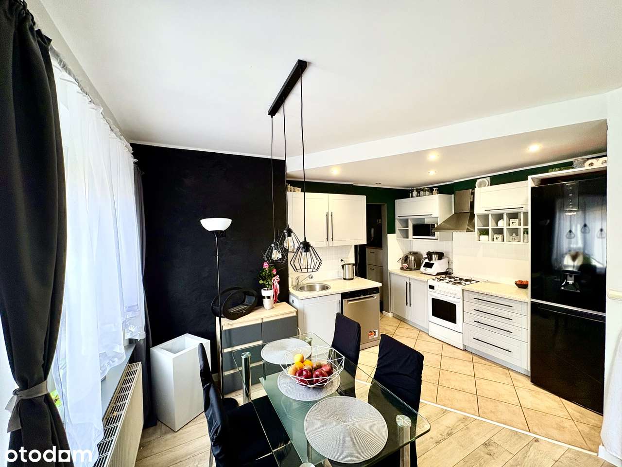 Przestronna kawalerka gotowa do zamieszkania – obok Domu Muzyki - Pełny obrazek: 4/9