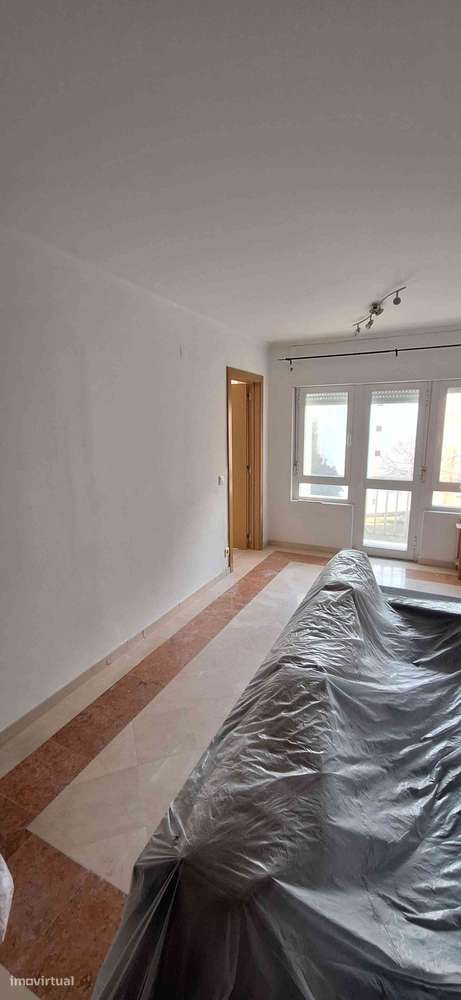 OPORTUNIDADE | Apartamento T3 na Caparica – 245.500€ - Grande imagem: 4/10