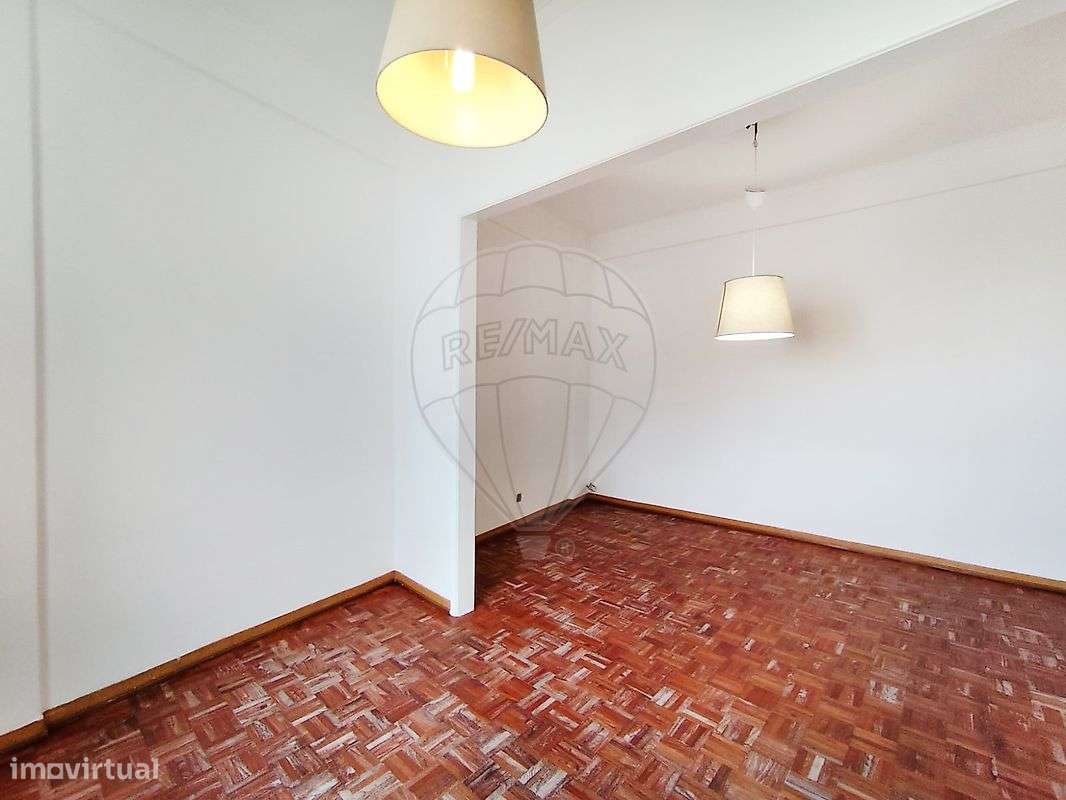 Apartamento T2 para arrendamento - Grande imagem: 2/11