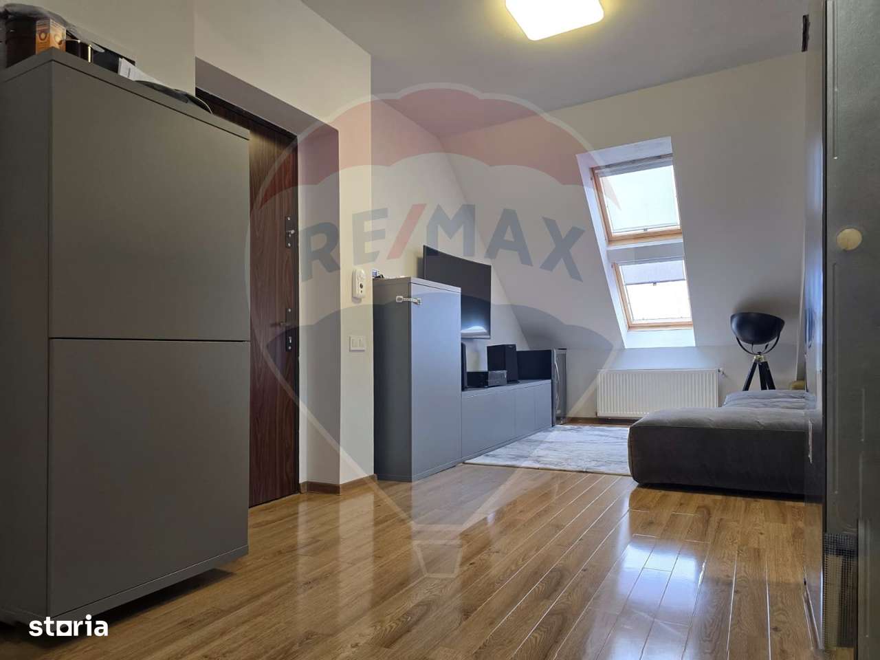 Apartament cu 3 camere în Zona Bună Ziua-1