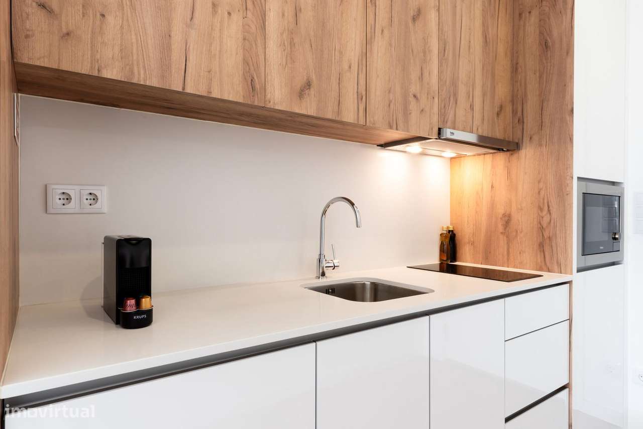 Apartamento Mobilado - União das freguesias de Cedofeita - Grande imagem: 5/9