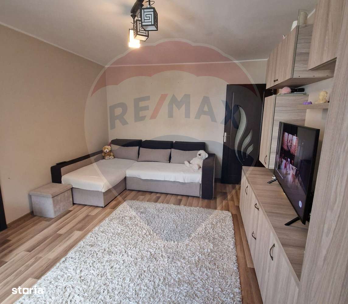 Apartament cu 2 camere de vânzare - zona linistita - Imagine principală: 1/9