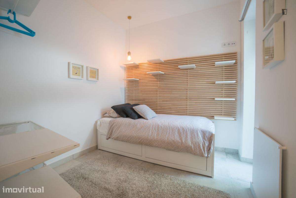 Apartamento com 2 quartos - localizado em Mouraria Lisbon - Grande imagem: 5/10