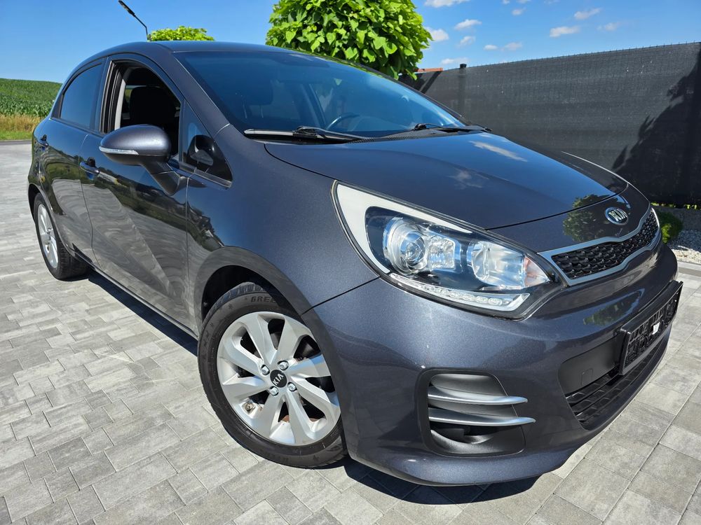 Kia Rio III (2011-) 1.2 Dream Team Edition 2015