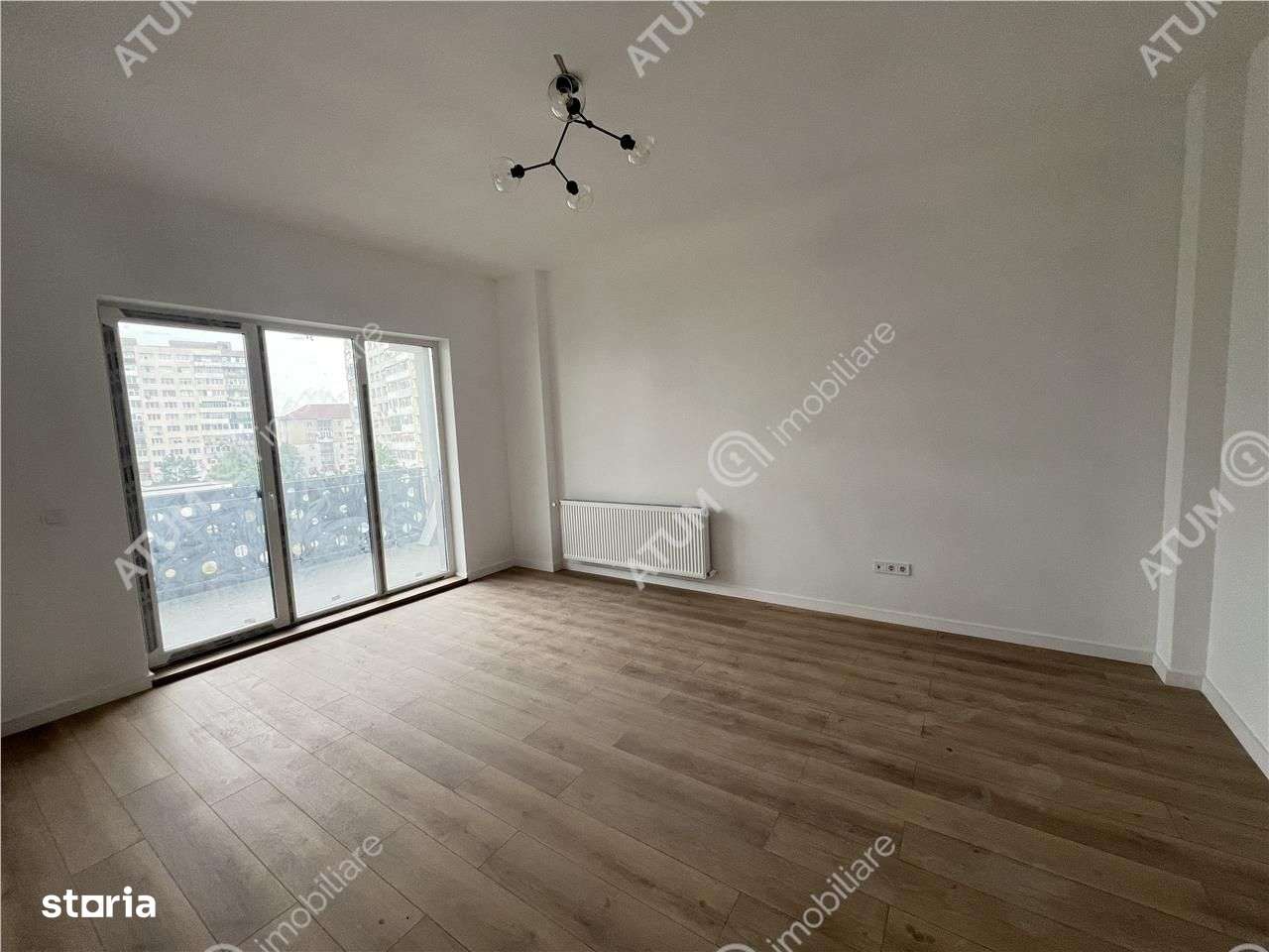 Apartament intabulat cu 3 camere 2 bai si 2 balcoane zona Ciresica - Imagine principală: 2/13