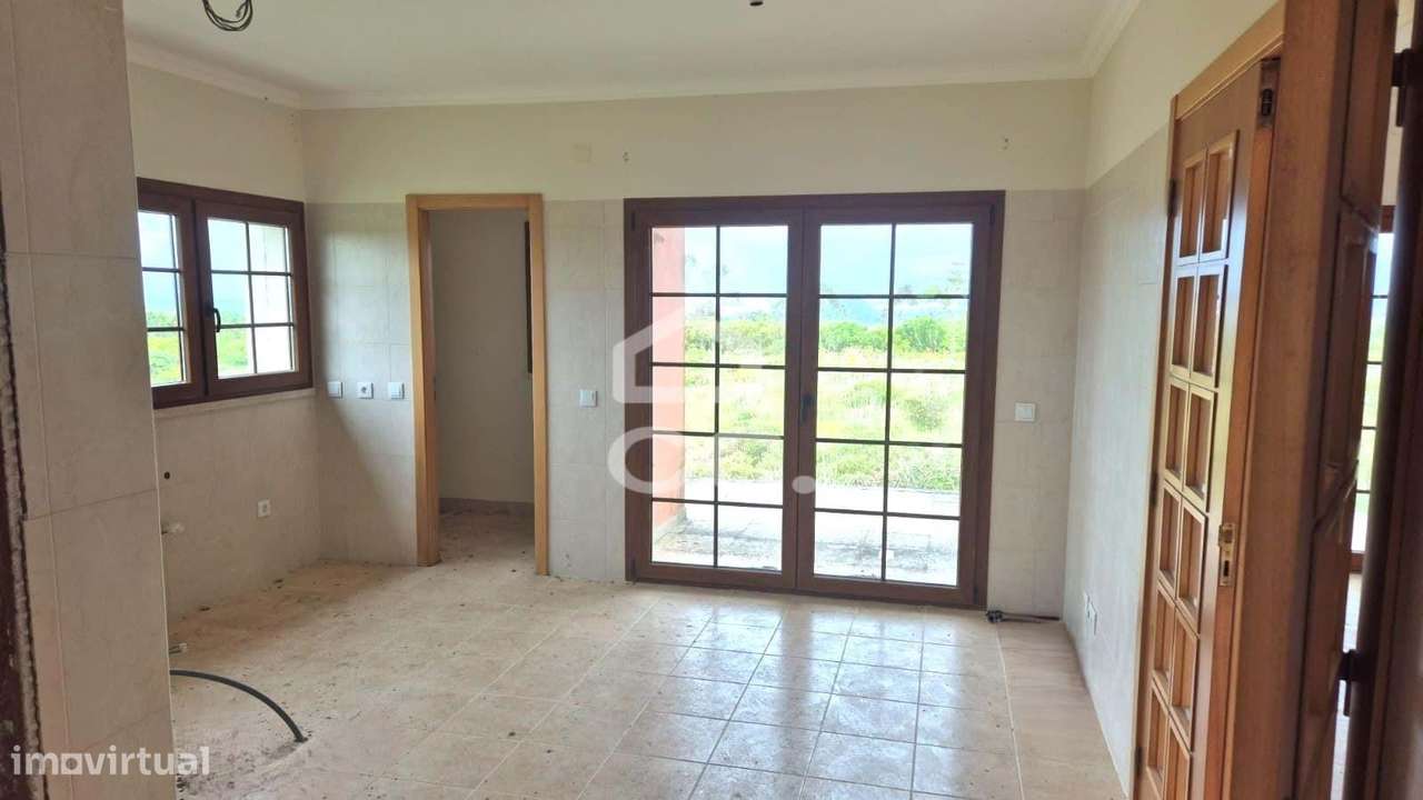 Moradia V3 para restauro-20