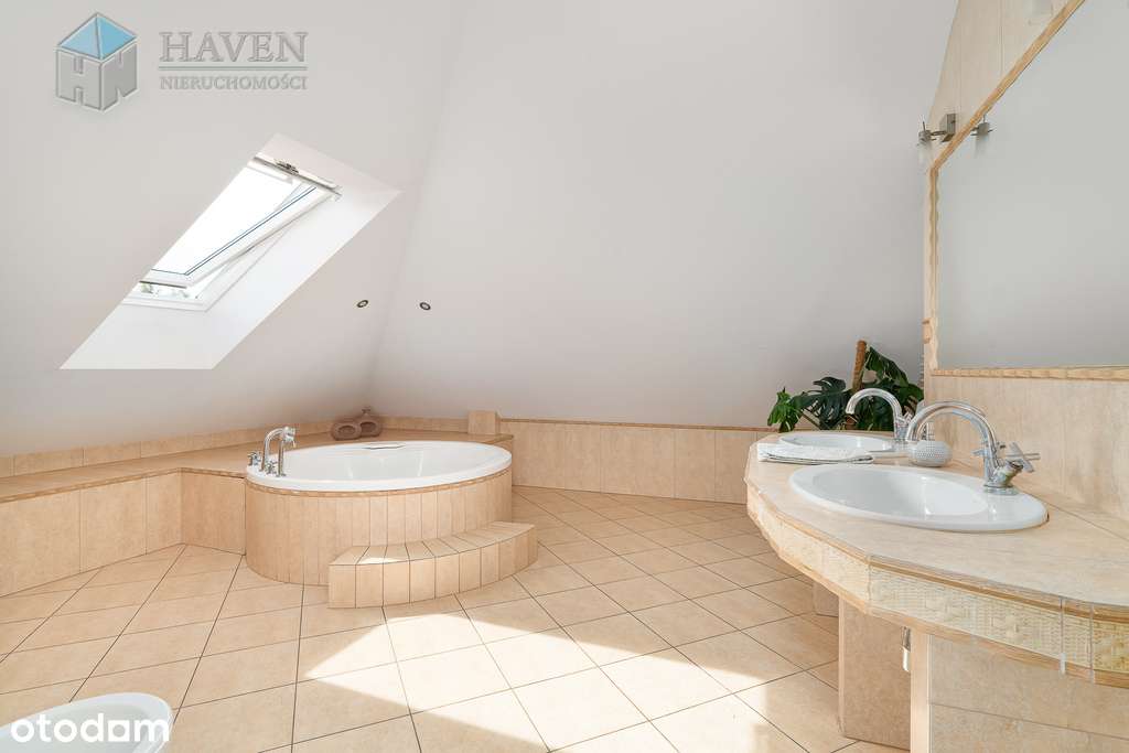 Funkcjonalny dom w Siekierkach Wielkich-12