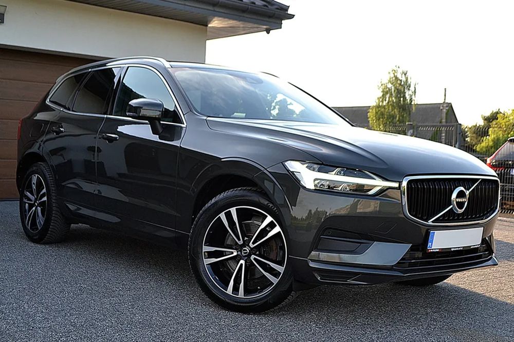 Volvo XC60 II D4 Momentum Pro 2020