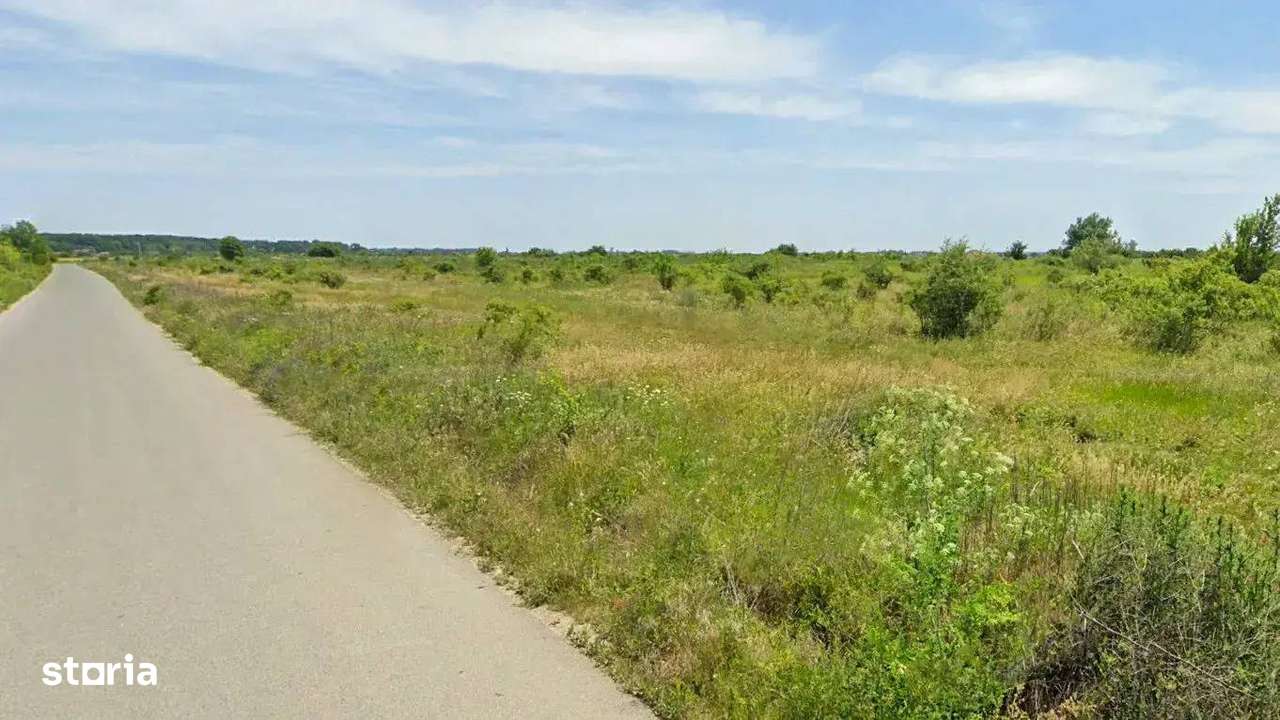 Teren intravilan 16 ha, acces dublu la asfalt, DR4-8