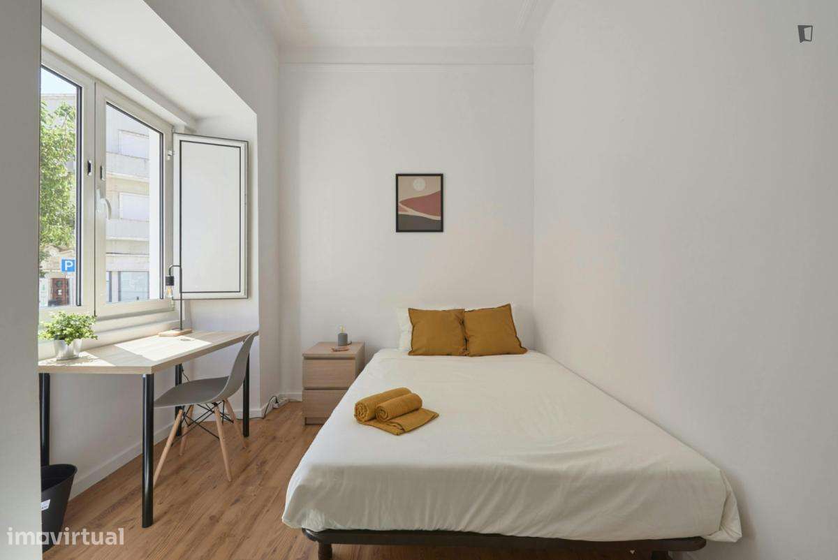 Quarto - localizado em Penha de França Lisbon - Grande imagem: 3/9