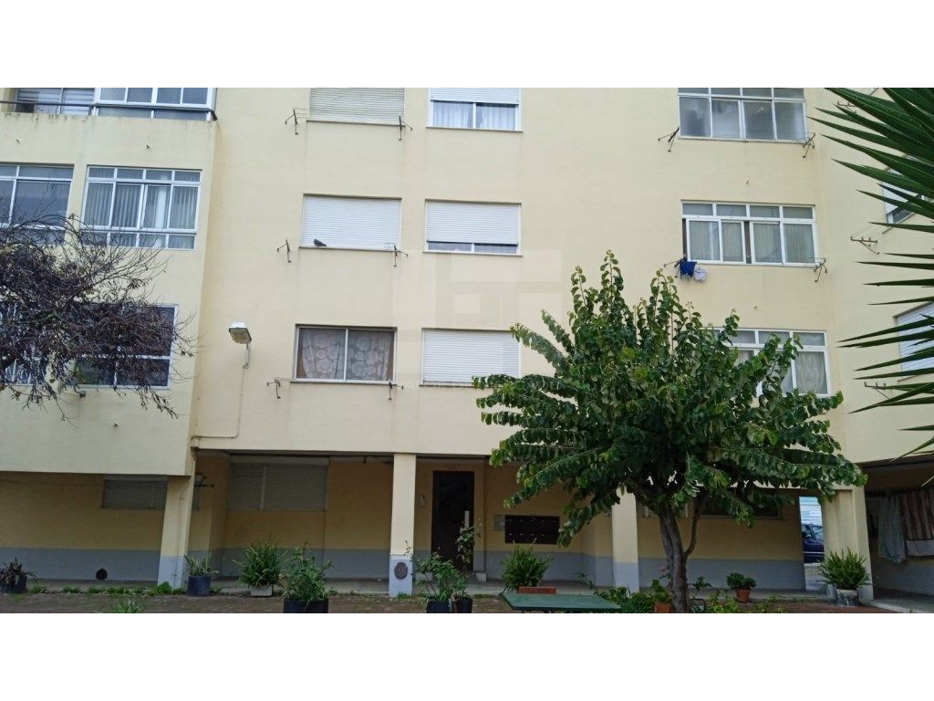 APARTAMENTO T2 - MARVILA